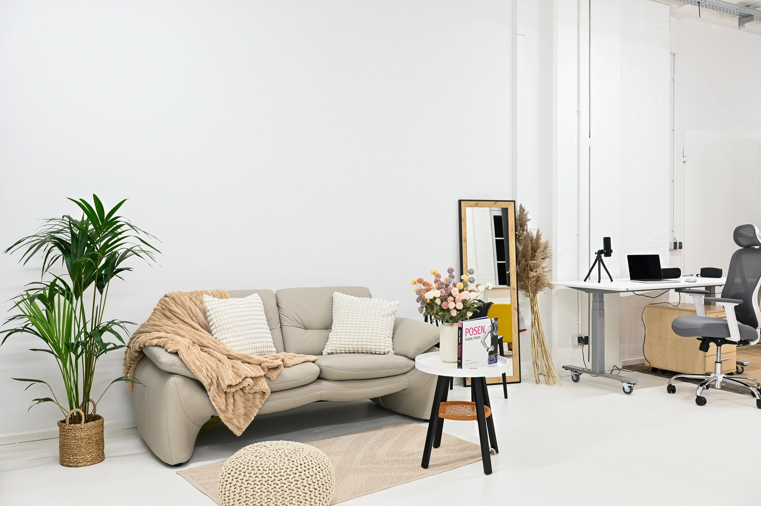 Eduard Bodnar - Fotografie und Studiovermietung - Raum